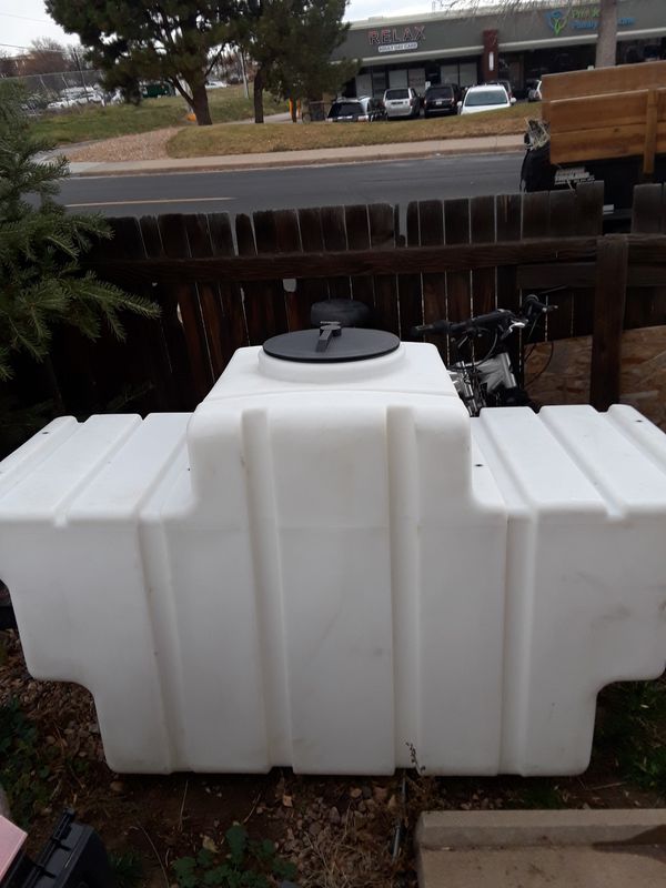 250 gallon truck mountable water/spray tank for Sale in Denver, CO OfferUp