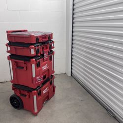 Milwaukee PACKOUT 4-Piece Storage Stack (Rolling Box, XL Box, Tool Box & Organizer)
