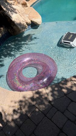 3 Vanilla Pool Foat Very Good Conditions Nice And Clean
