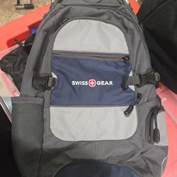 SWISS GEAR BAGPACK