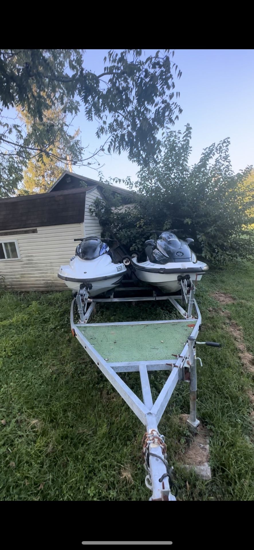 2 Yamaha Jet Skis $800