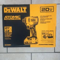 DeWalt Atomic Compact Series 20v Impact 