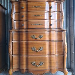 Gorgeous French Provincial Solid Wood Dresser 