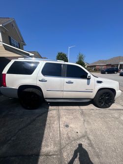 2011 Cadillac Escalade