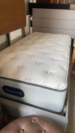 BEAUTYREST MATRESS