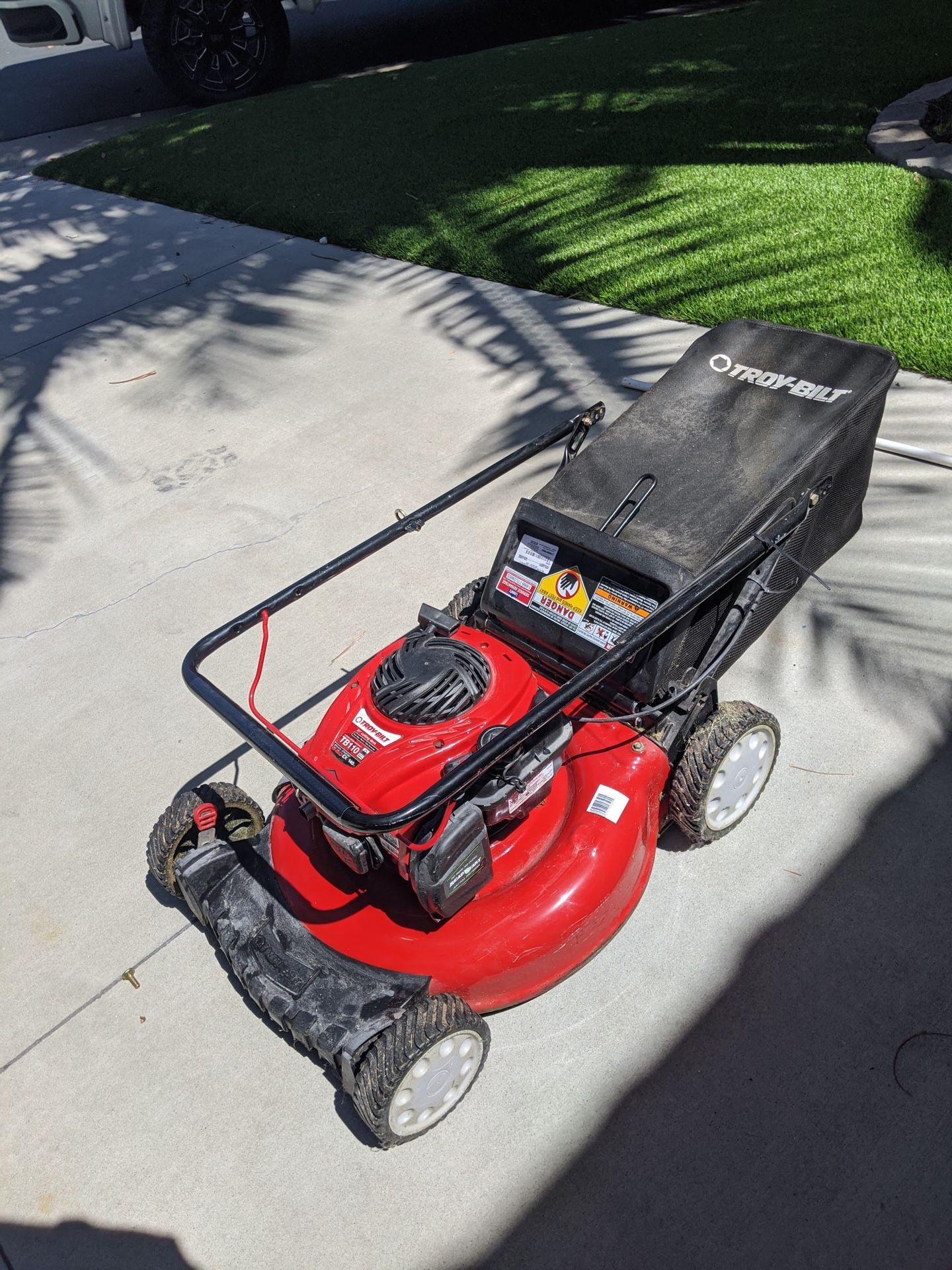 LAWN MOWER TroyBilt TB110 140cc 21in Push Gas Lawn Mower for Sale