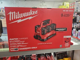 Milwaukee
M18 18V Lithium-Ion PACKOUT 6-Port Rapid Charger