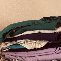 Box Full Hospital Scrubs In Med And Large Tops And Bottoms 