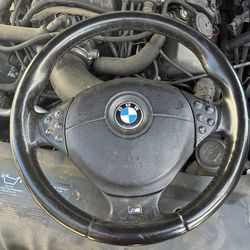 2003 bmw 530 streeing wheel M package