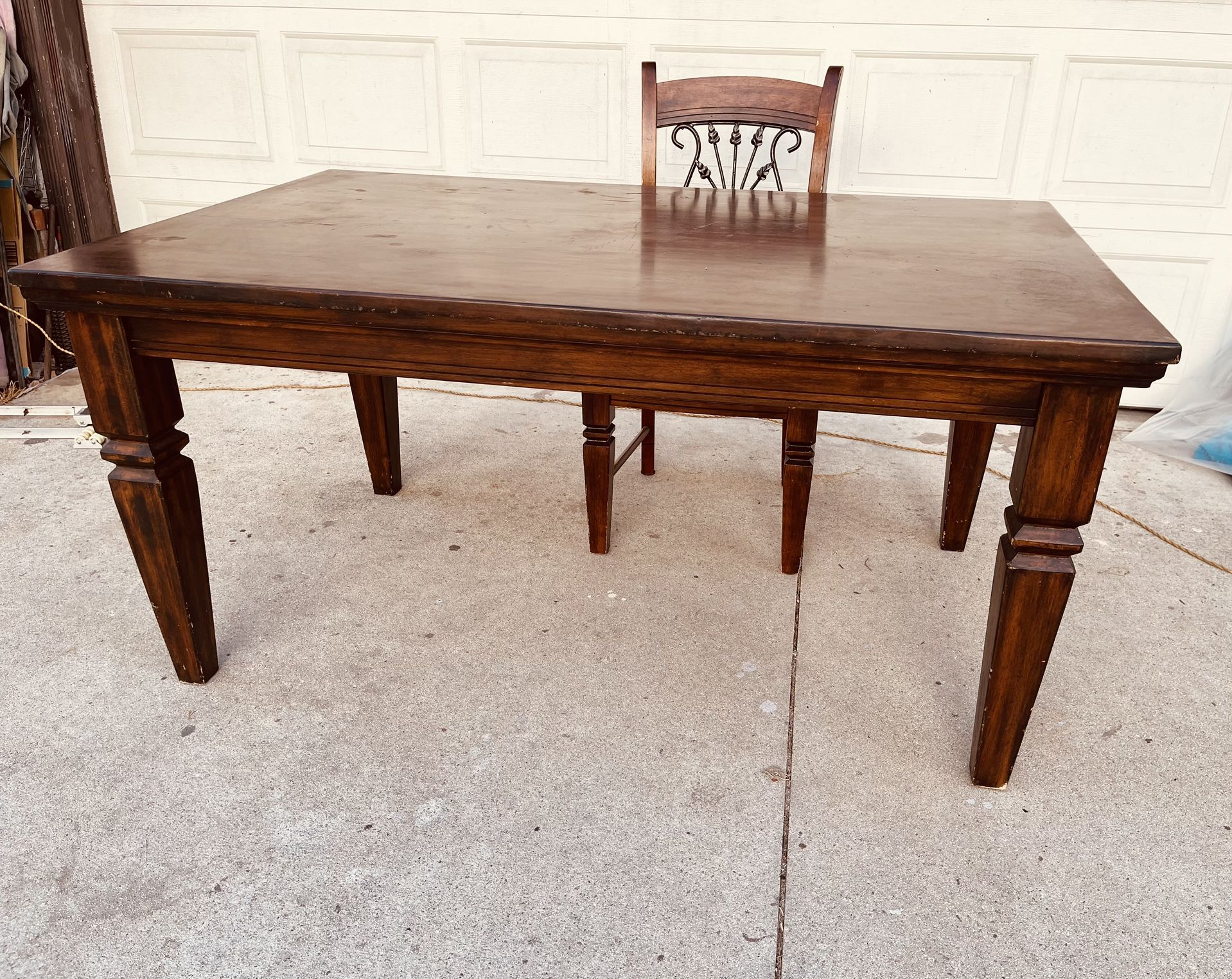 Table Dining Breakfast Room Solid Wood Sturdy