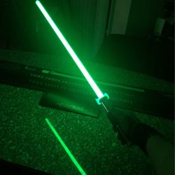 Starwarz Original Lucas films Yoda light saber prop