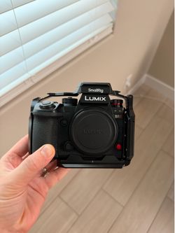 Panasonic S1 II - MINT w/extras!