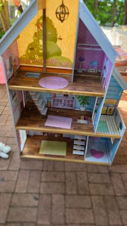Barbie house