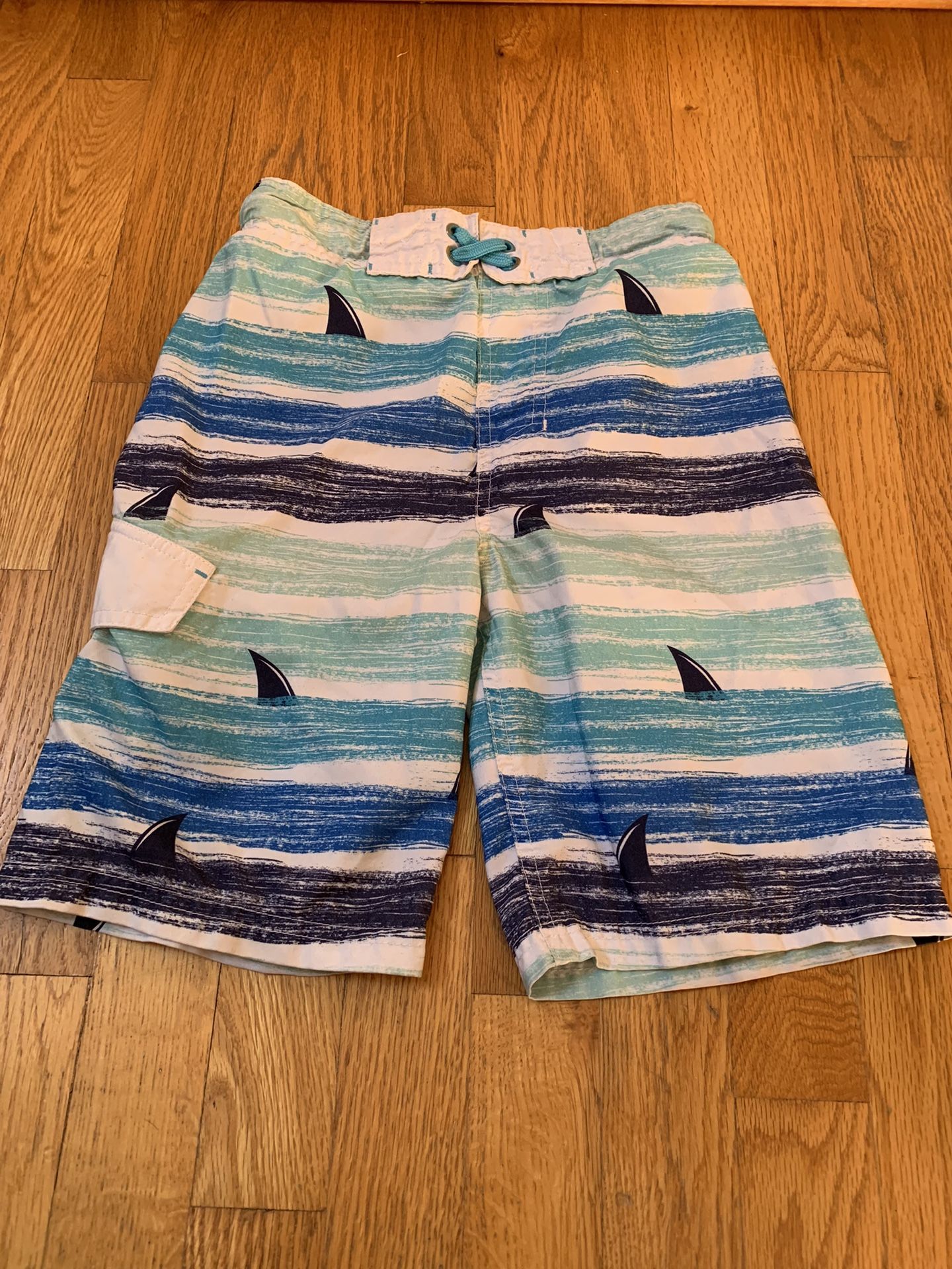 Boys Shark Swim Trunks Size M ( 8-10) Excellent, Mesh Liner, Drawstring