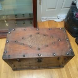 Beautiful Trunk  $ 75