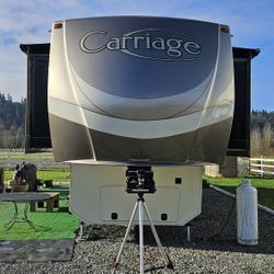 2016  Crossroad  Carriage CG38SB