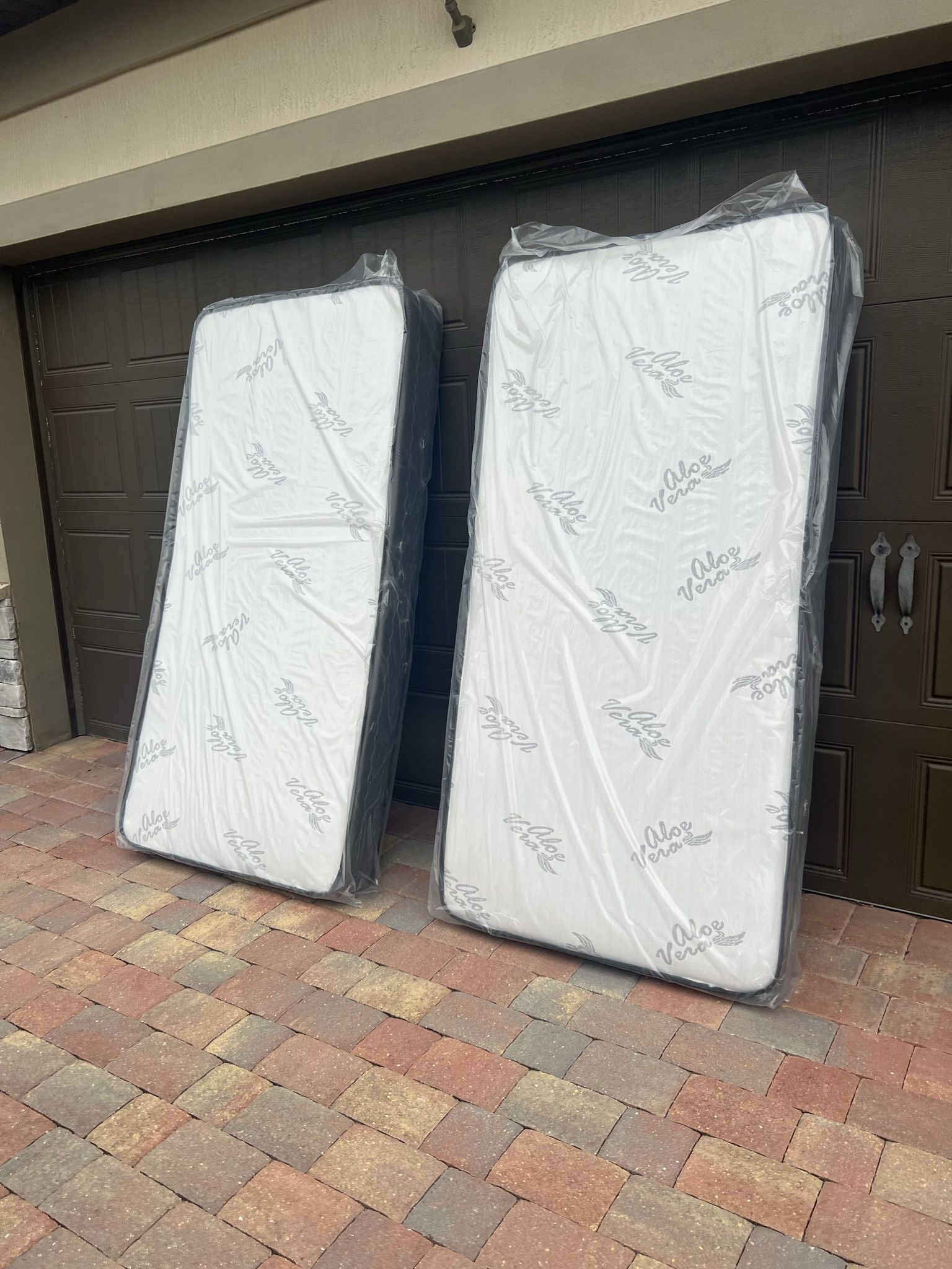 Mattresses: twin full  queen regular  Colchon Nuevo Colchones plush or pillow top available cama bed mattress