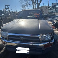 1996 Toyota 4runner Non Running/ Parts Only‼️