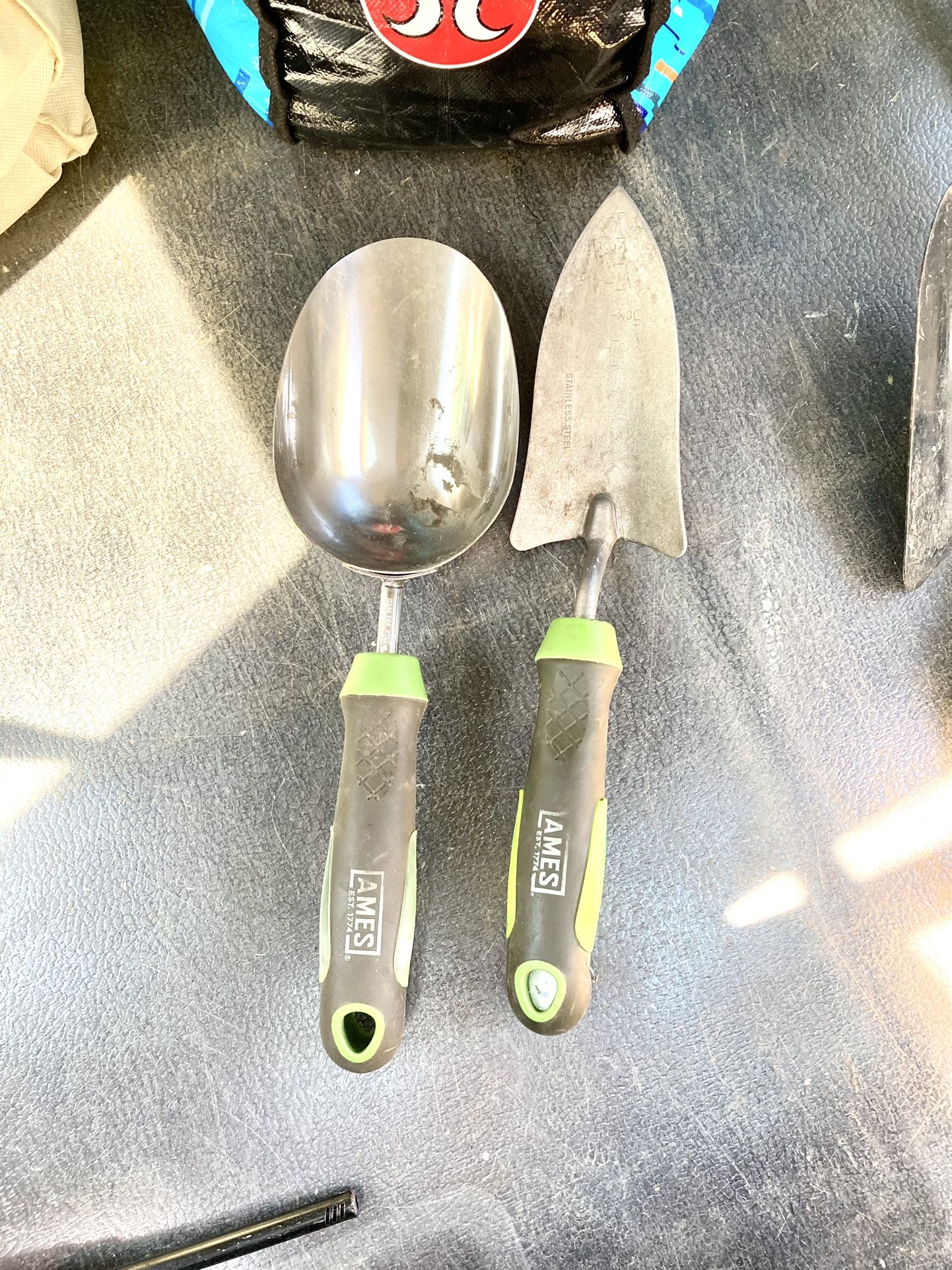 AMES Hand Shovel And Soil Scoop Tools