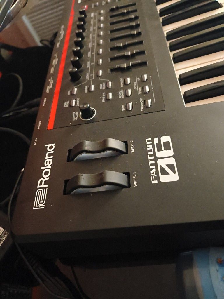 Awesome Keyboard Great Condition With Carry Bag