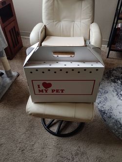 New Cardboard Pet Carrier