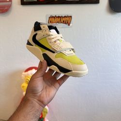 Jordan Jumpman Jack TR Travis Scott Bright Cactus