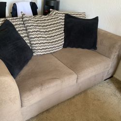 Couch + Free Ottoman 