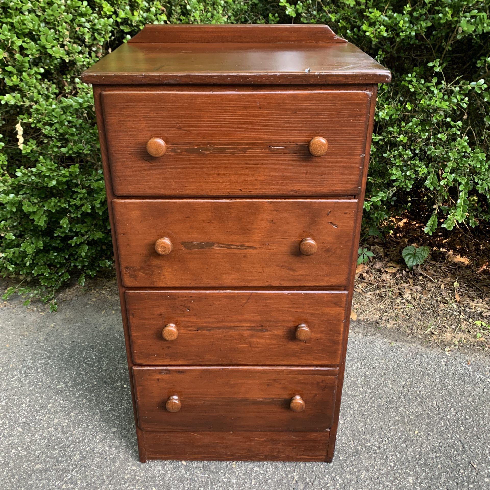 Vintage Rustic 4-Drawer Solid Wood Vertical Dresser