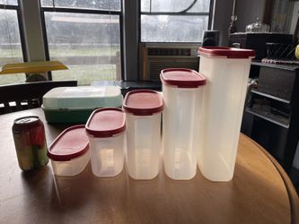 Tupperware Modular Mates. rounds and ovals. Full set oval 5 $24. All $4-6 each. Rochester wa