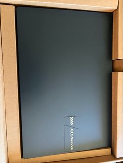 ASUS VivoBook X1404 Laptop