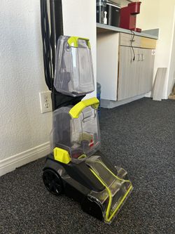 Carpet Cleaner Bissel