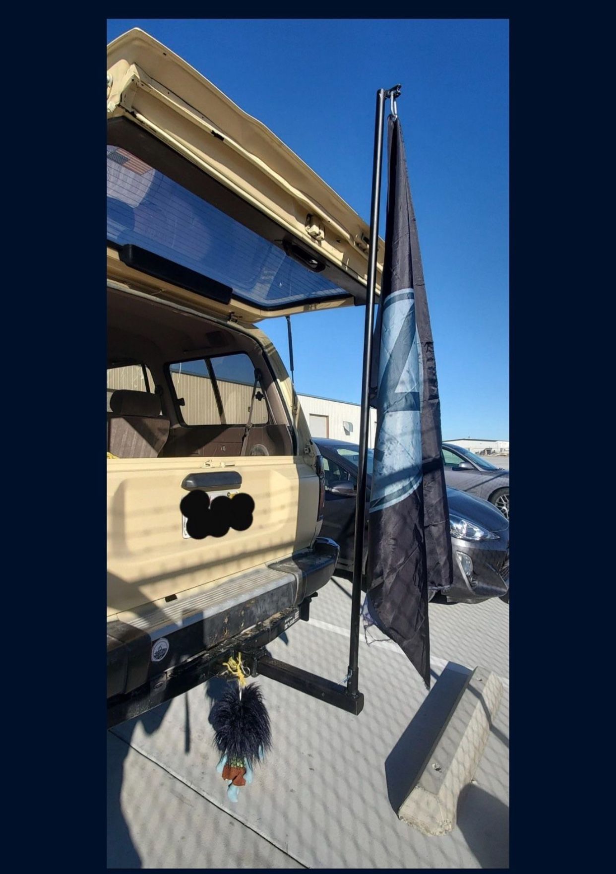 Flag Pole & Trailer Hitch For Trucks, Jeeps, SUVS