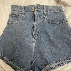 Levi Shorts