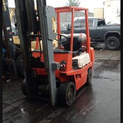 Tuff Lift 4-Wheel Toyota Forklift 