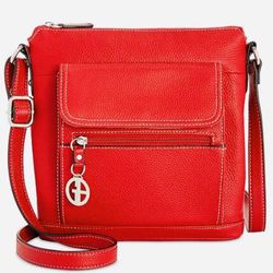 GIANI BERNINI RED LEATHER CROSSBODY! Gently used… in great condition!