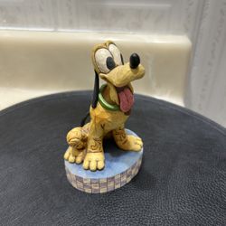 Jim Shore Enesco Disney Traditions Showcase Collection Loyal Pluto 5 Inch Tall 