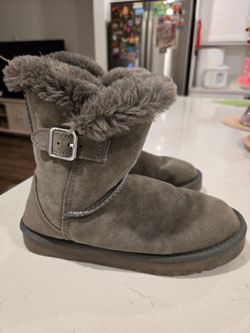 Snow boots women