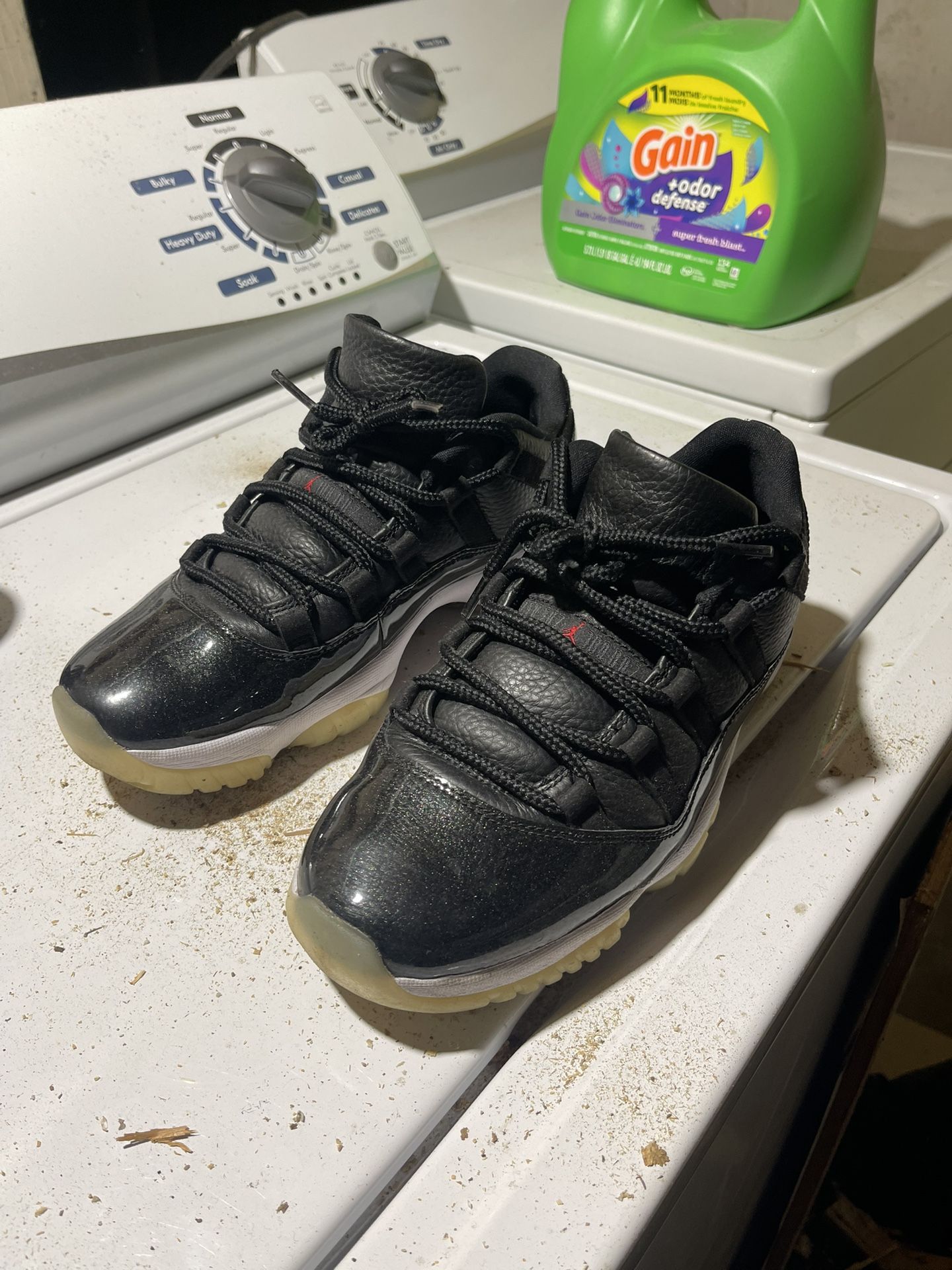Jordan 11s