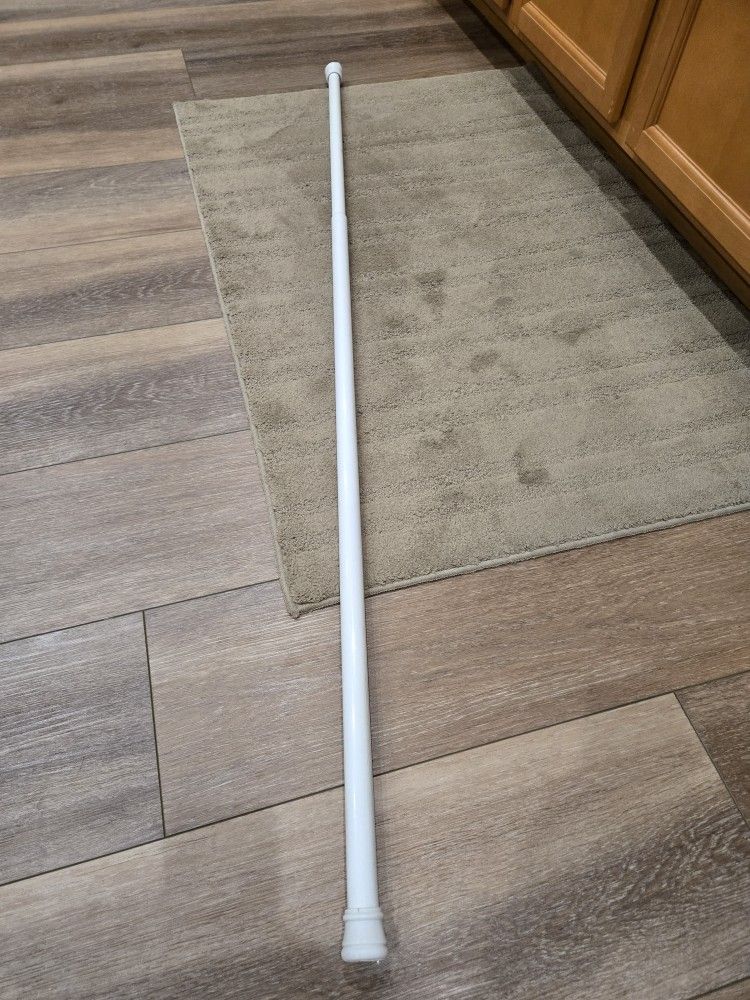 Free Tension Rod