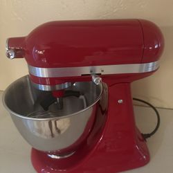 Kitchen Aid Mixer 