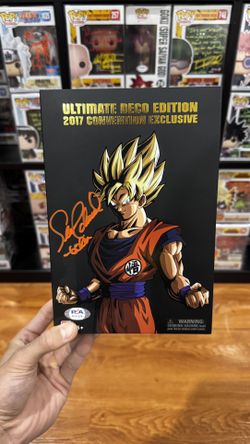 Signed - ultimate deco edition 2017 convention exclusive goku