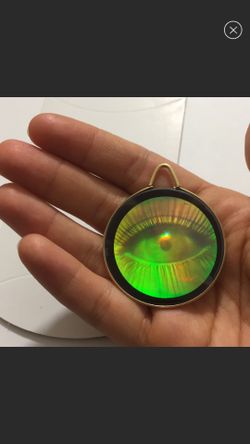 Vintage illusion hologram eye necklace charm