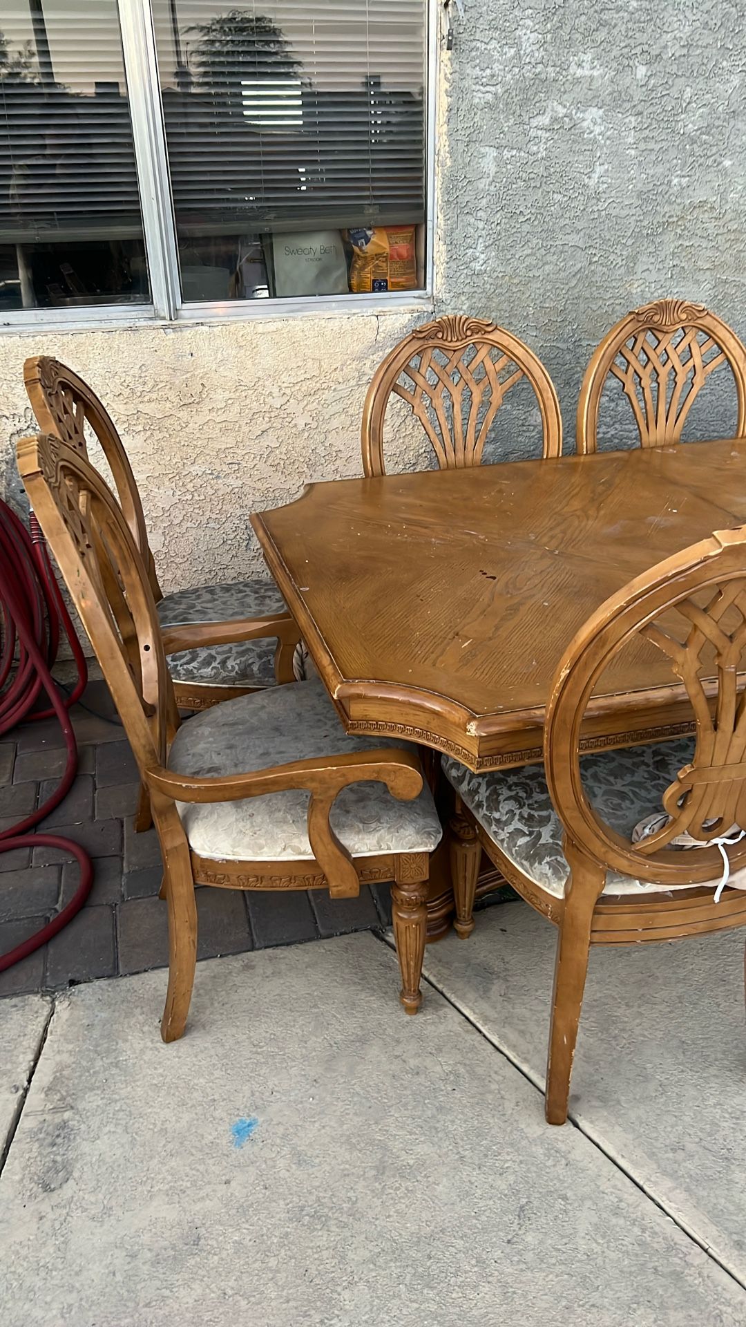 Free Dining Table 6 chairs