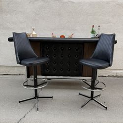 Vintage 1970’s Daystrom Mid-Century Modern Home Dry Bar Set (Bar & 2 Swivel Stools)