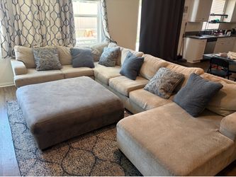 Sectional sofa and ottoman