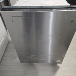 Whirlpool Dishwasher 
