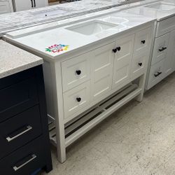 48” SINDEY VANITY W/QUARTZ TOP 