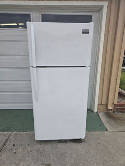 Frigidaire Refrigerator