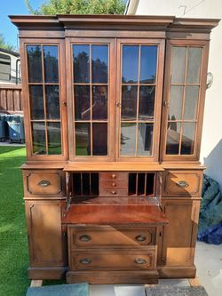 Secretary cabinet hutch