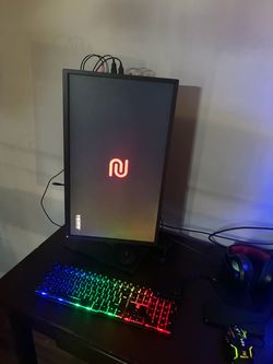 Gaming pc and benq gaming monitor